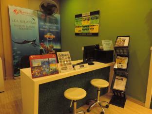 I Leaf Boutique Danga Bay