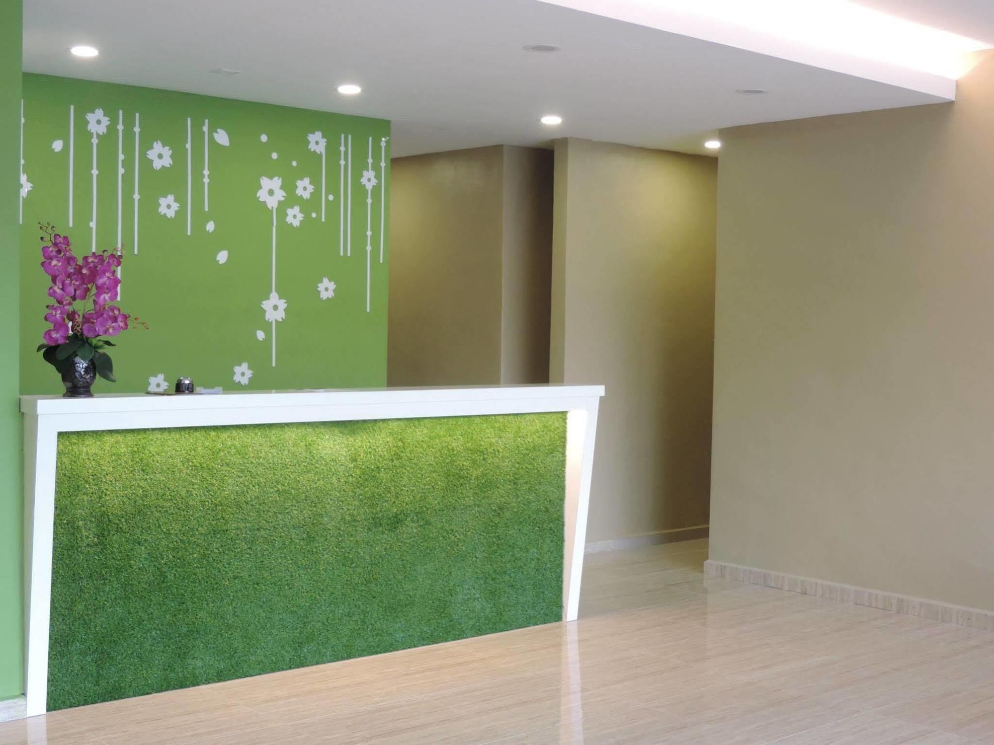 I Leaf Boutique Danga Bay Hotel 2*